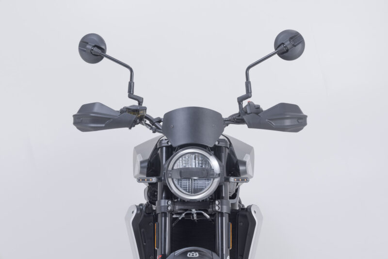 hdg_00_220_38900_b_2_xl Kit protège-mains Adventure Noir. Husqvarna Svartpilen 801 (24-).