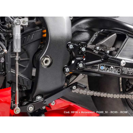 HONDA CBR 1000 RR Commandes reculées Bonamici inversées ou non version route