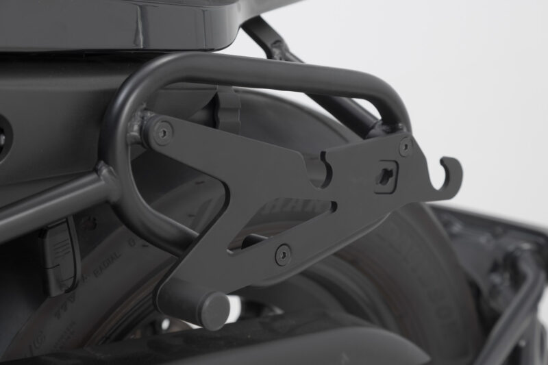 Platine d'adaptation SLH pour SLC Noir. Universel. Pour le côté droite.