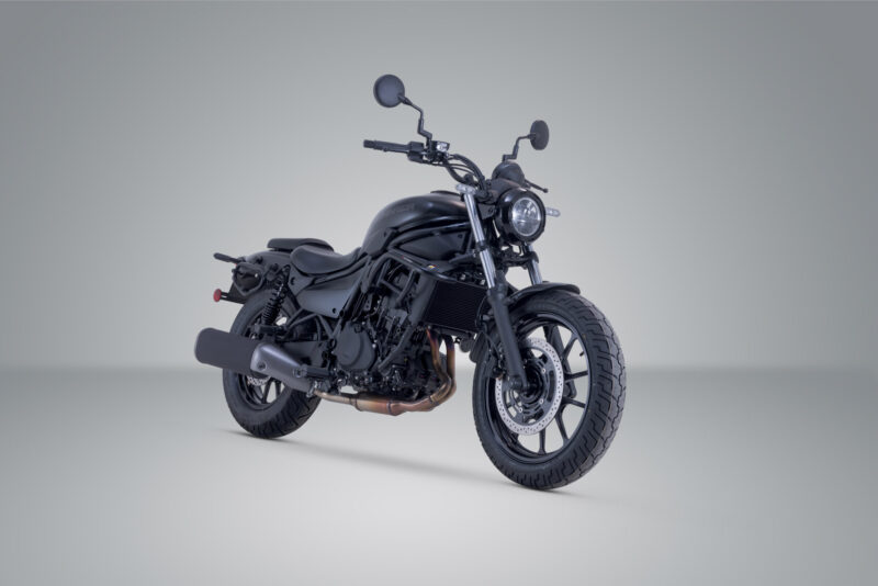 Support latéral droit SLC Kawasaki Eliminator 500 (23-).