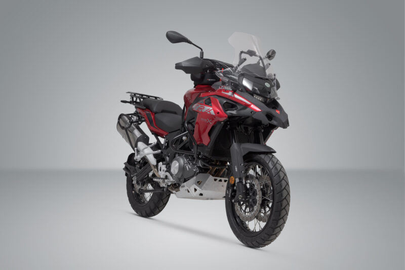 Support latéral droit SLC Benelli TRK 502 X (18-).