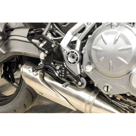 KAWASAKI Z 650 COMMANDES RECULEES INVERSEES OU NON