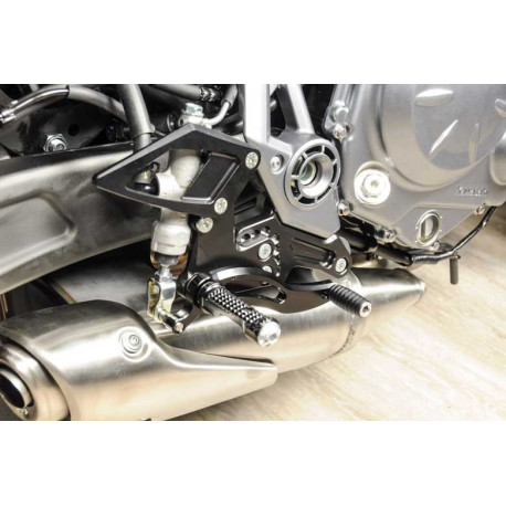 KAWASAKI Z 650 COMMANDES RECULEES INVERSEES OU NON