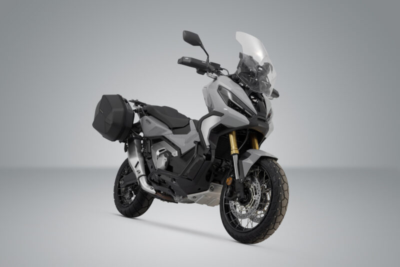 Système de valise latérale AERO ABS 2x25 l. Honda X-ADV (20-).