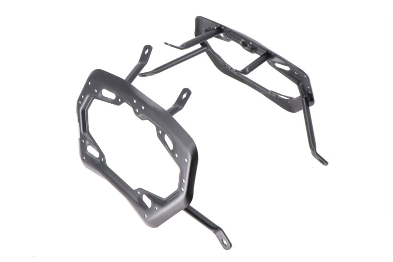 Supports latéraux PRO Noir. Voge 650 DSX (22-).