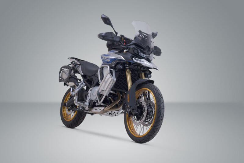 Supports latéraux PRO Noir. Voge DS900X (23-).