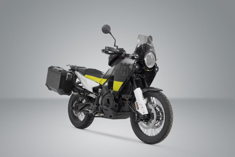 kft_03_992_70000_b_2_xl Kit valises en aluminium TRAX ADV. 45/37L. Husqvarna Norden 901 (21-).