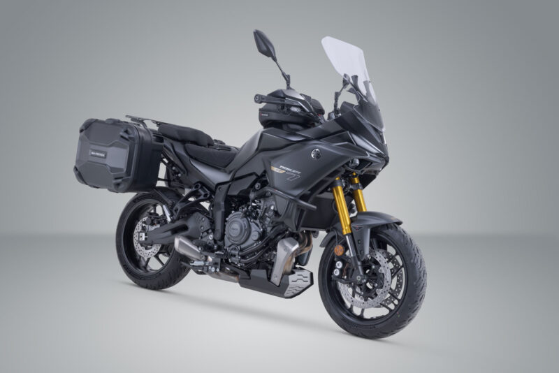 Système de valises rigides DUSC Noir. 41/41 l. Yamaha Tracer 7 / GT (25-).