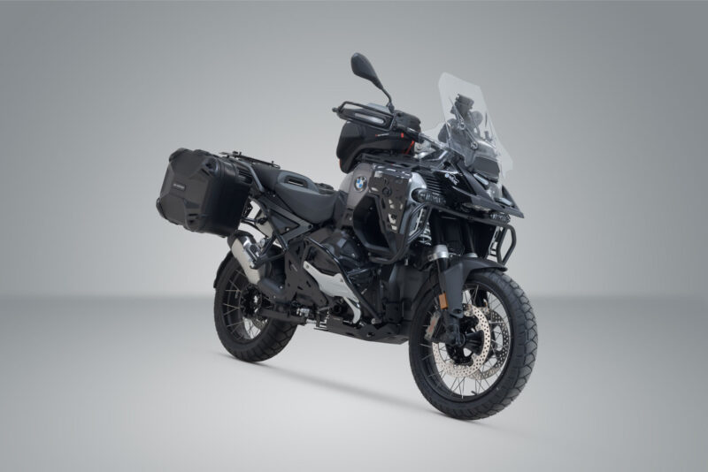 Système de valises rigides DUSC Noir. 41/41 l. BMW R 1300 GS Adventure (24-).