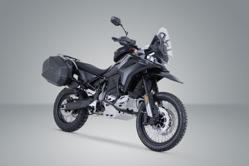 Kit valises latérales AERO ABS 2x25 l. CFMoto 800MT-X (24-).