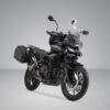 Système de valise latérale AERO ABS 2x25 l. Triumph Tiger 900/ GT/ Rally/ Pro (19-23).