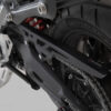 Protection de chaine Noir. Triumph Tiger 900/ GT/ Rally/ Pro.