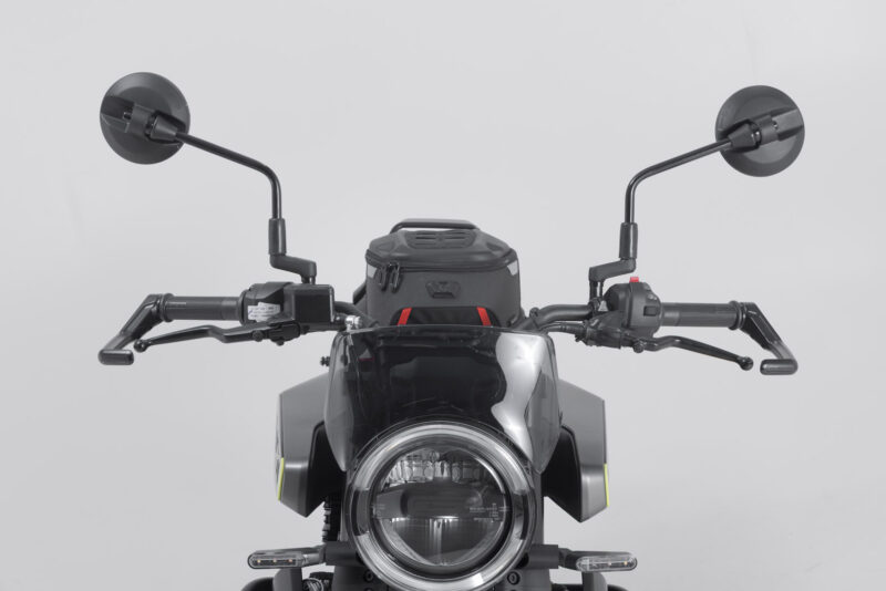 Protège-leviers Noir. Husqvarna Svartpilen/Vitpilen 401 (23-).