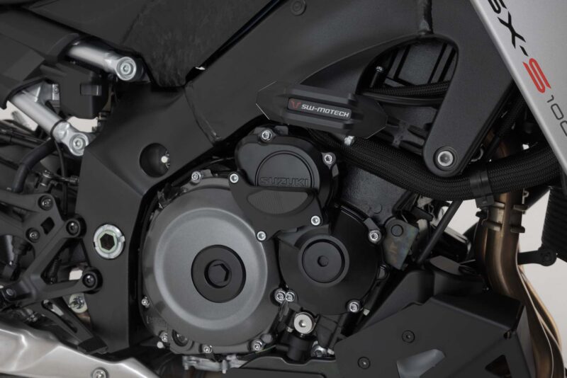 Protection de couvercle de carter moteur Noir. Suzuki GSX-S 1000 / GSX-S 950 (21-).
