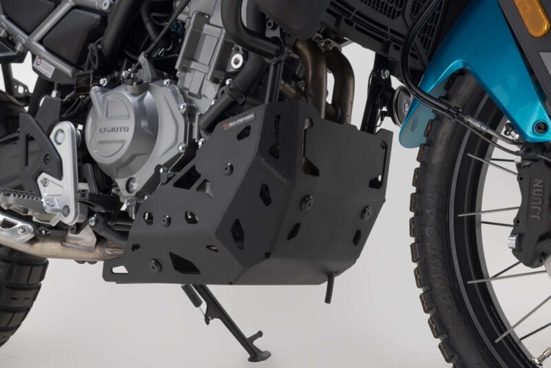 Sabot moteur Noir. CFMoto 450MT (23-).