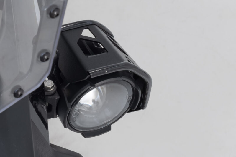 Protection de phares EVO Noir.