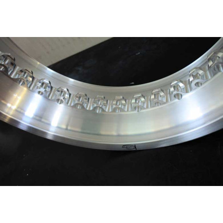 OPTION CERCLE ALUMINIUM DIAMANTÉ AVEC VERNI DE PROTECTION