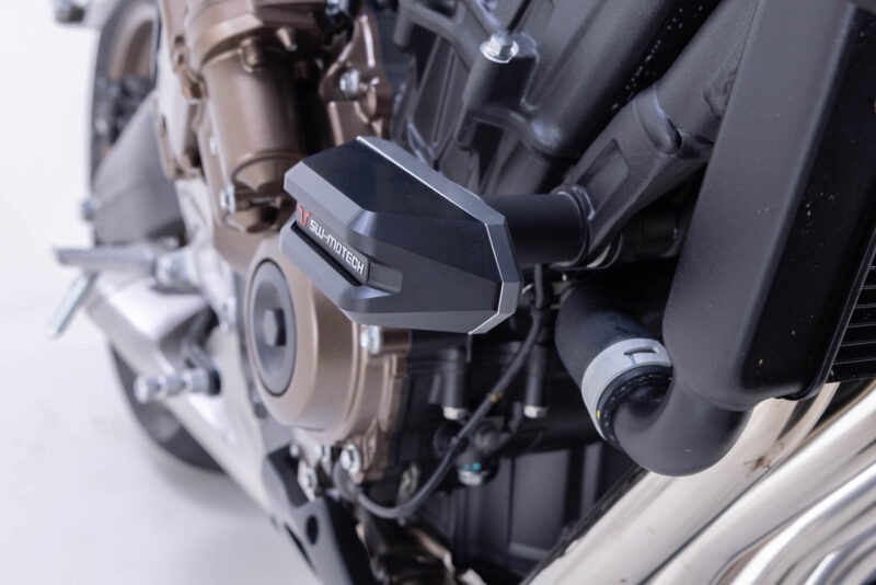 Kit de patins de cadre Noir. Honda CB650R  E-Clutch (23-).