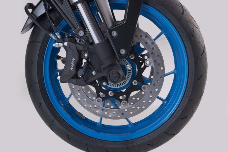 Roulette de protection de fourche Noir. Suzuki GSX-8S/8R (22-), V-Strom 800 (22-).