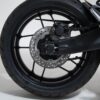 Roulettes de protection pour bras oscillant Noir. Yamaha Tracer 9 / GT (20-).