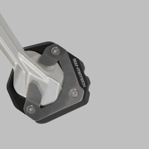 Extension de pied de béquille latérale Noir/Gris. Modéles Yamaha Ténéré 700 (19-).