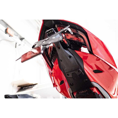 SUPPORT DE PLAQUE EVOTECH DUCATI PANIGALE V4 2025