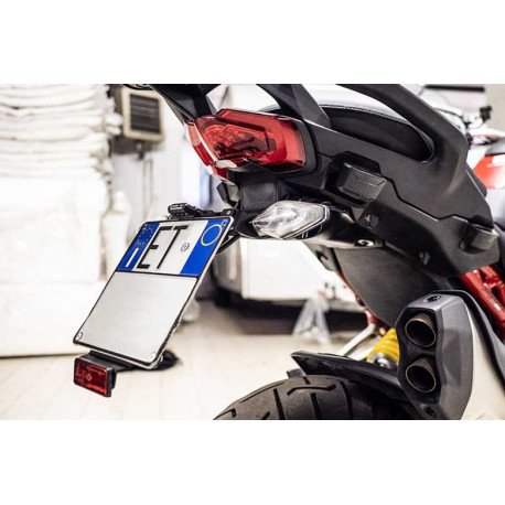 SUPPORT DE PLAQUE MULTISTRADA V4 2021+