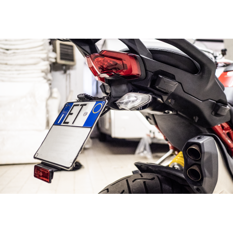 SUPPORT DE PLAQUE MULTISTRADA V4 2021+