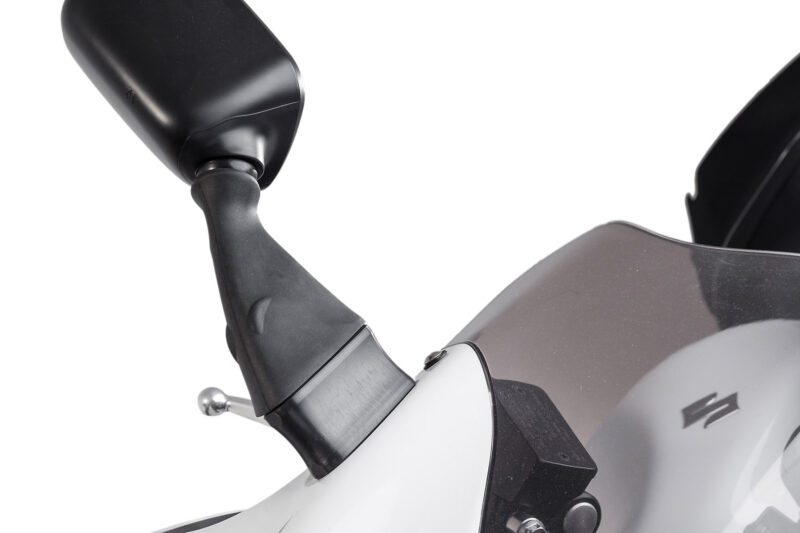 Extension de rétroviseur Profile. Noir. Suzuki.