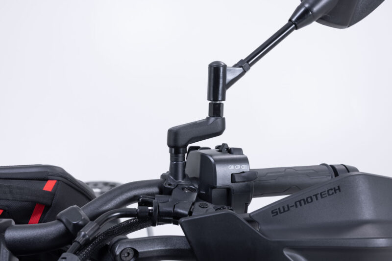 Extension de rétroviseur Noir. CFMoto 700MT / 800MT-X (24-).