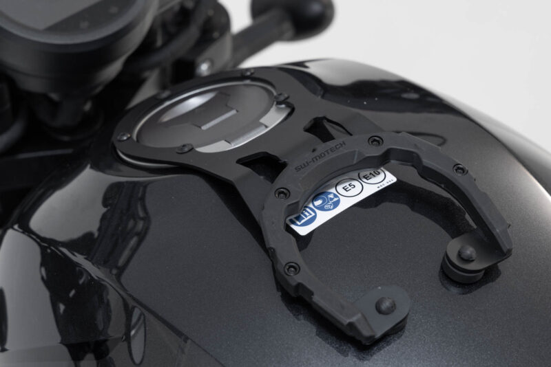 Anneau de réservoir PRO Noir. Honda CMX Rebel 1100 (20-).