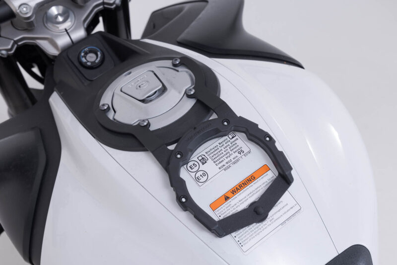 Anneau de réservoir PRO Noir. CFMoto 450NK / 450SR / 450SR S (23-).