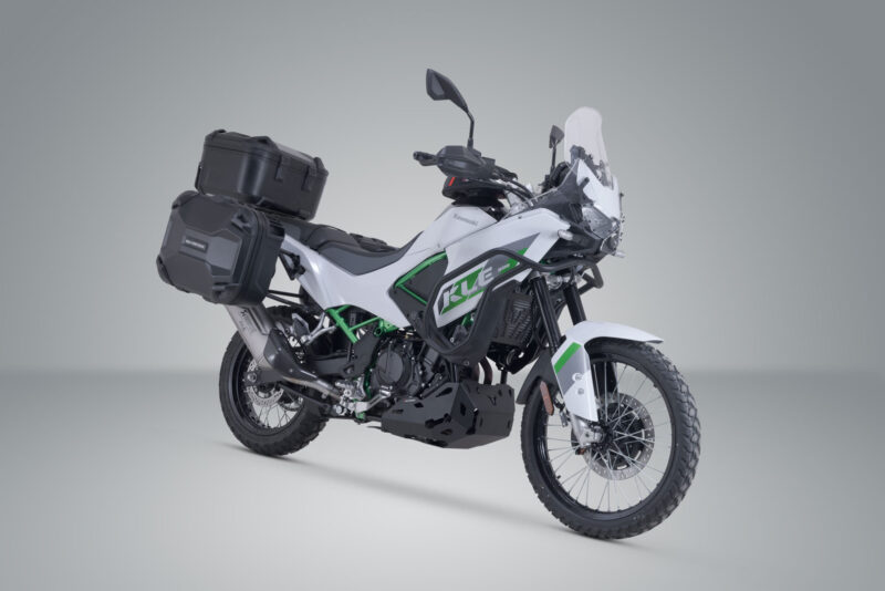 adv_08_084_65100_b_2_xl Kit Aventure DUSC avec topcase L pour Akrapovic Noir. Kawasaki KLE500 / KLE500 SE (26-).