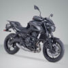 vmc_08_866_11000_2_xl Support latéral gauche V-LOC Kawasaki Z650 / Ninja 650 (16-), Z650 S (25-).