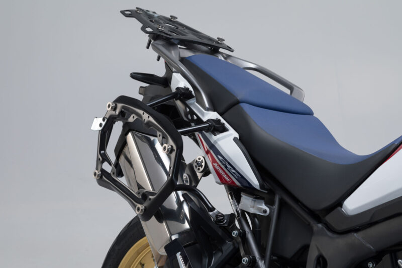kft_01_622_30100_b_2_xl Kit valises latérales AERO ABS 2x25 l. Honda CRF1000L / Adventure Sports (18-).