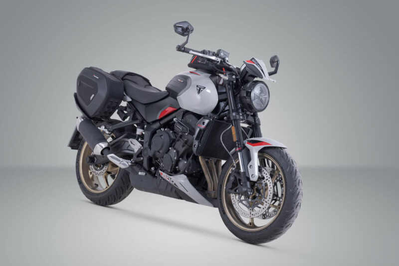 Set de sacoches latérales PRO BLAZE H Noir. Triumph Trident 800 (25-).