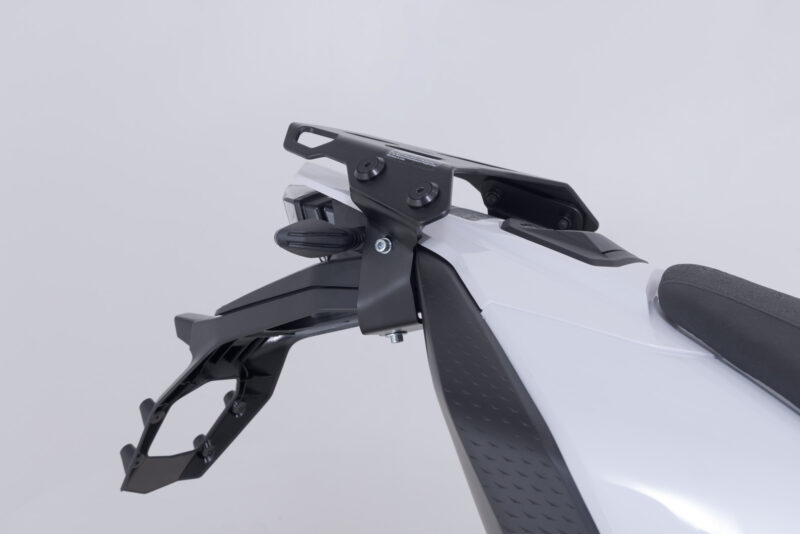 Porte-bagages STREET-RACK Noir. KTM 690 Enduro / R, 690 SMC R (19-).