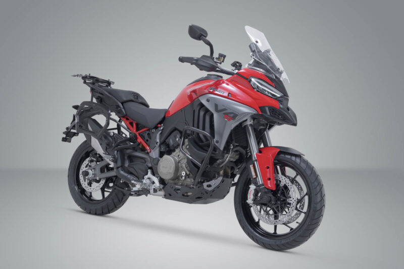 kft_22_822_30001_b_2_xl Support latéral PRO Noir. Ducati Multistrada V4 (20-).