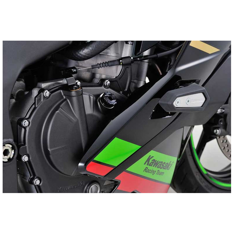 BOUCHON CARTER HUILE M20 X P2.5 CNC NOIR