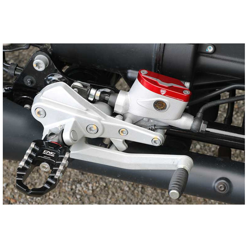 BOUCHON DE RÉSERVOIR DE LIQUIDE DE FREIN ARRIÈRE CNC RACING MOTO GUZZI