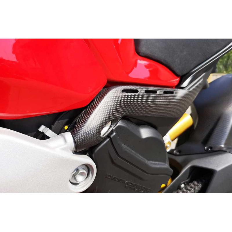 cache-cadre-superieur-carbone-cnc-racing-panigale-v4 CACHE CADRE SUPERIEUR CARBONE CNC RACING PANIGALE V4