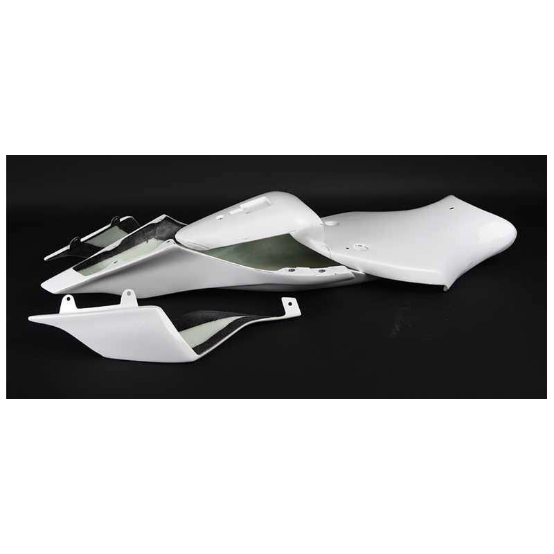 CARÉNAGE COMPLET AVIO FIBRE CARBONIN YAMAHA R6 2017/* RADIATEUR MAJORÉ RACING