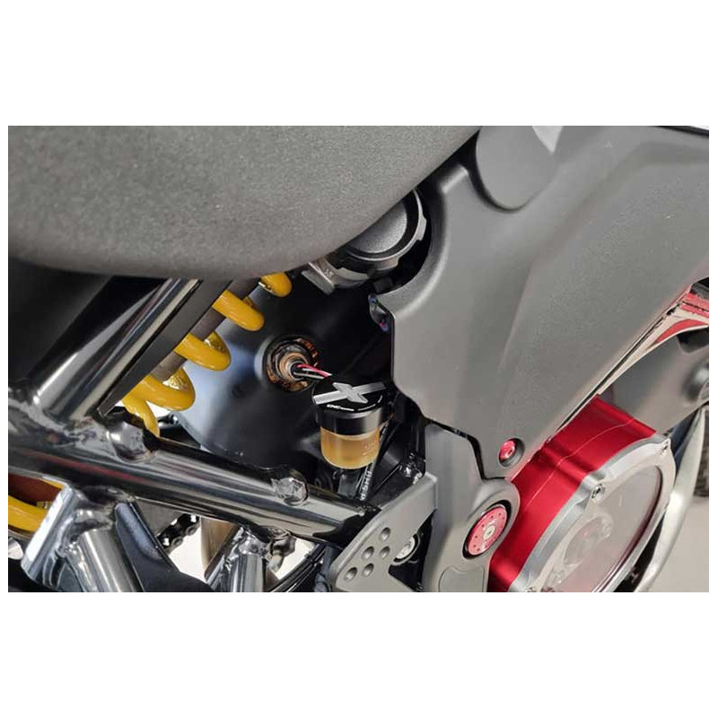 COUVERCLE BOCAL FREIN ARRIERE CNC RACING DUCATI DESERT X