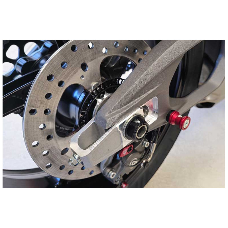 ECROU DE ROUE ARRIERE CNC RACING DUCATI M24x1.25