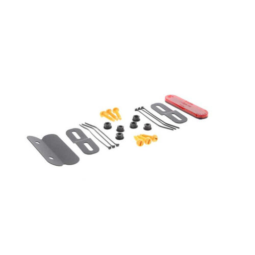 EP KIT DE MONTAGE DE PLAQUE D'IMMATRICULATION ET DE CATADIOPTRE