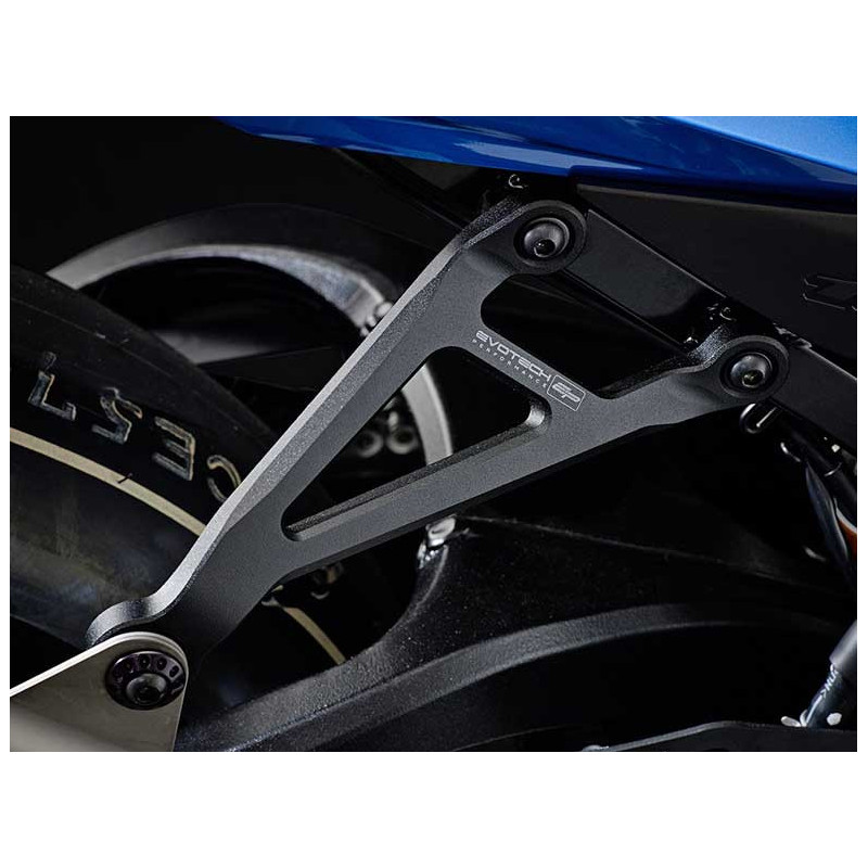 EP SUZUKI GSXR1000R KIT SUPPORT D'ECHAPPEMENT - KIT OBTURATION