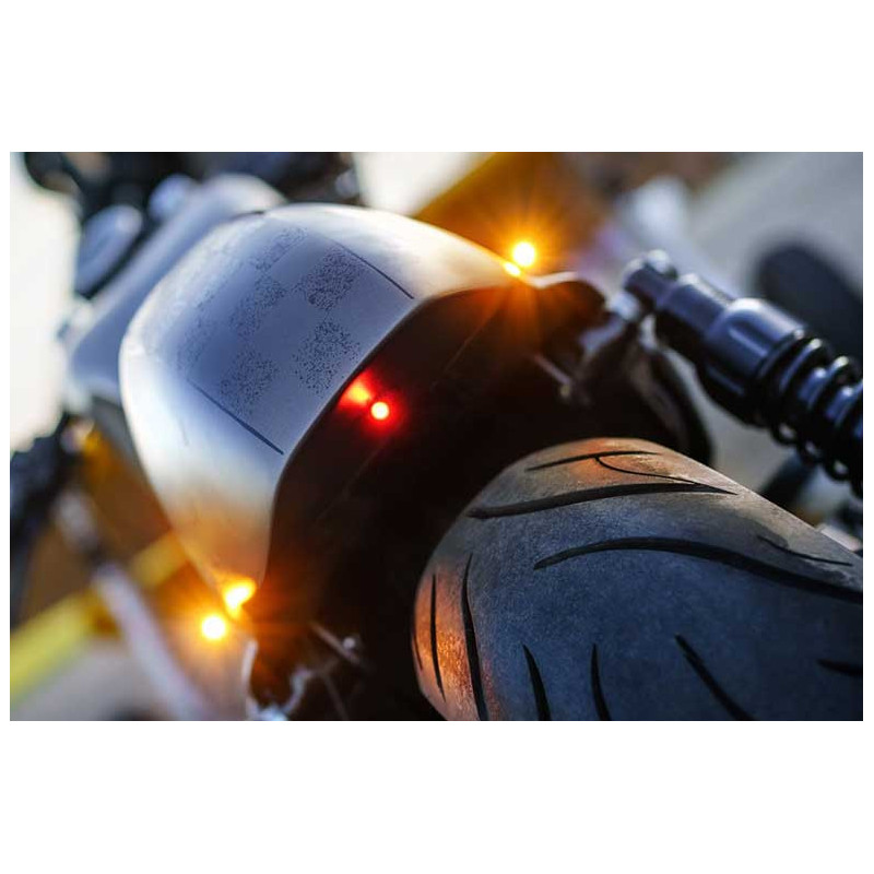 feu-arriere-led-atto-rb-noir-fixation-horizontale FEU ARRIERE LED ATTO RB NOIR Fixation Horizontale