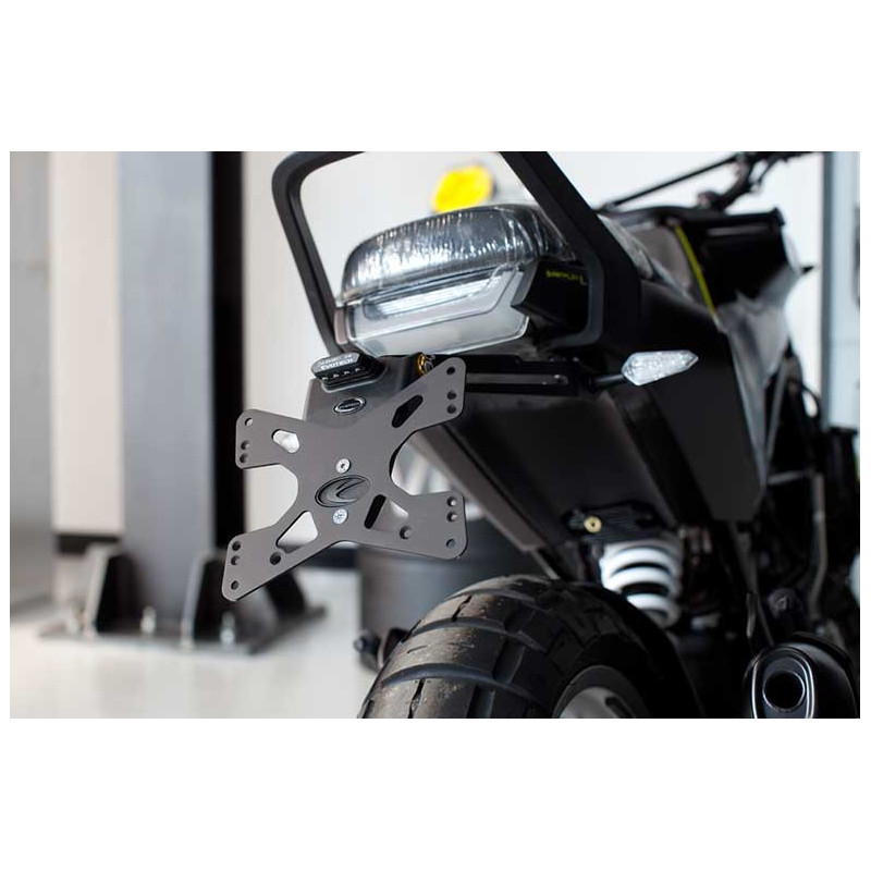 husqvarna-svartpilen-401-support-de-plaque-evotech HUSQVARNA SVARTPILEN 401 SUPPORT DE PLAQUE EVOTECH