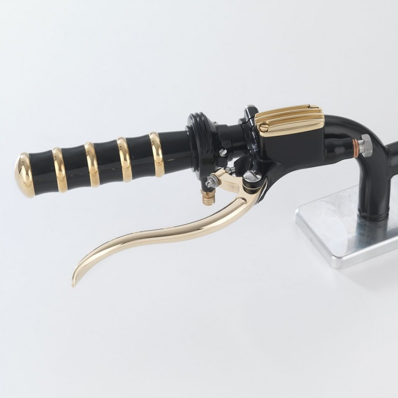 MAITRE CYLINDRE DE FREIN 14MM EN ALUMINIUM NOIR ET LAITON POLI