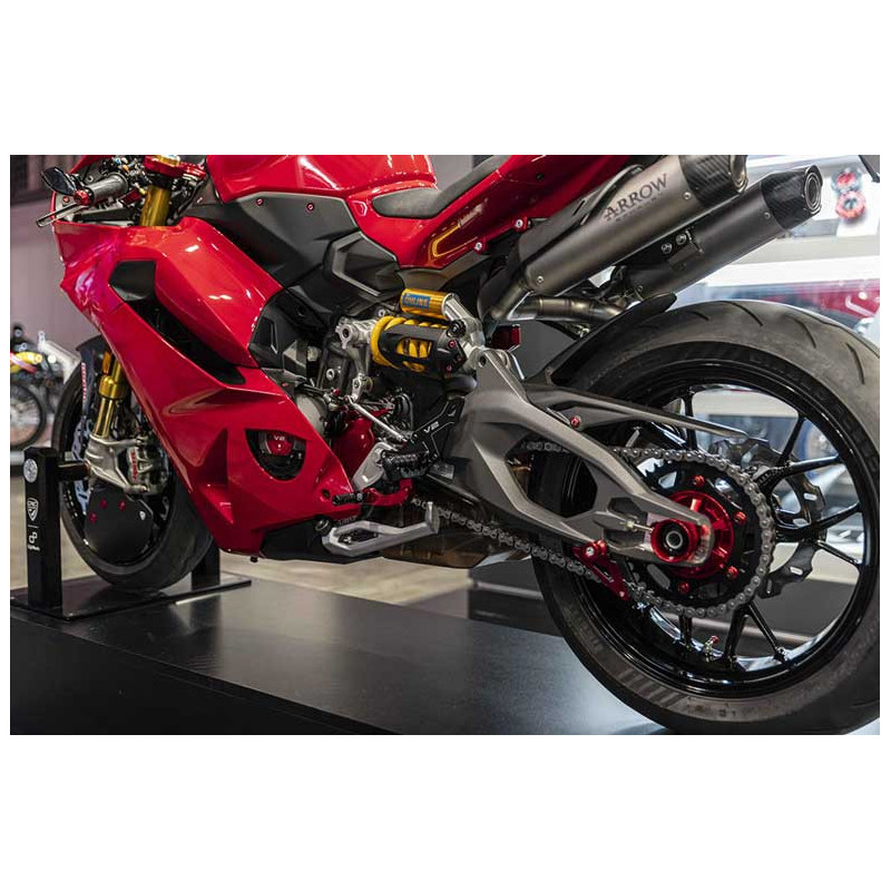 obturateur-de-repose-pied-arriere-support-de-sanglage-cnc-racing-ducati-paniga OBTURATEUR DE REPOSE PIED ARRIERE & SUPPORT DE SANGLAGE CNC RACING DUCATI PANIGA
